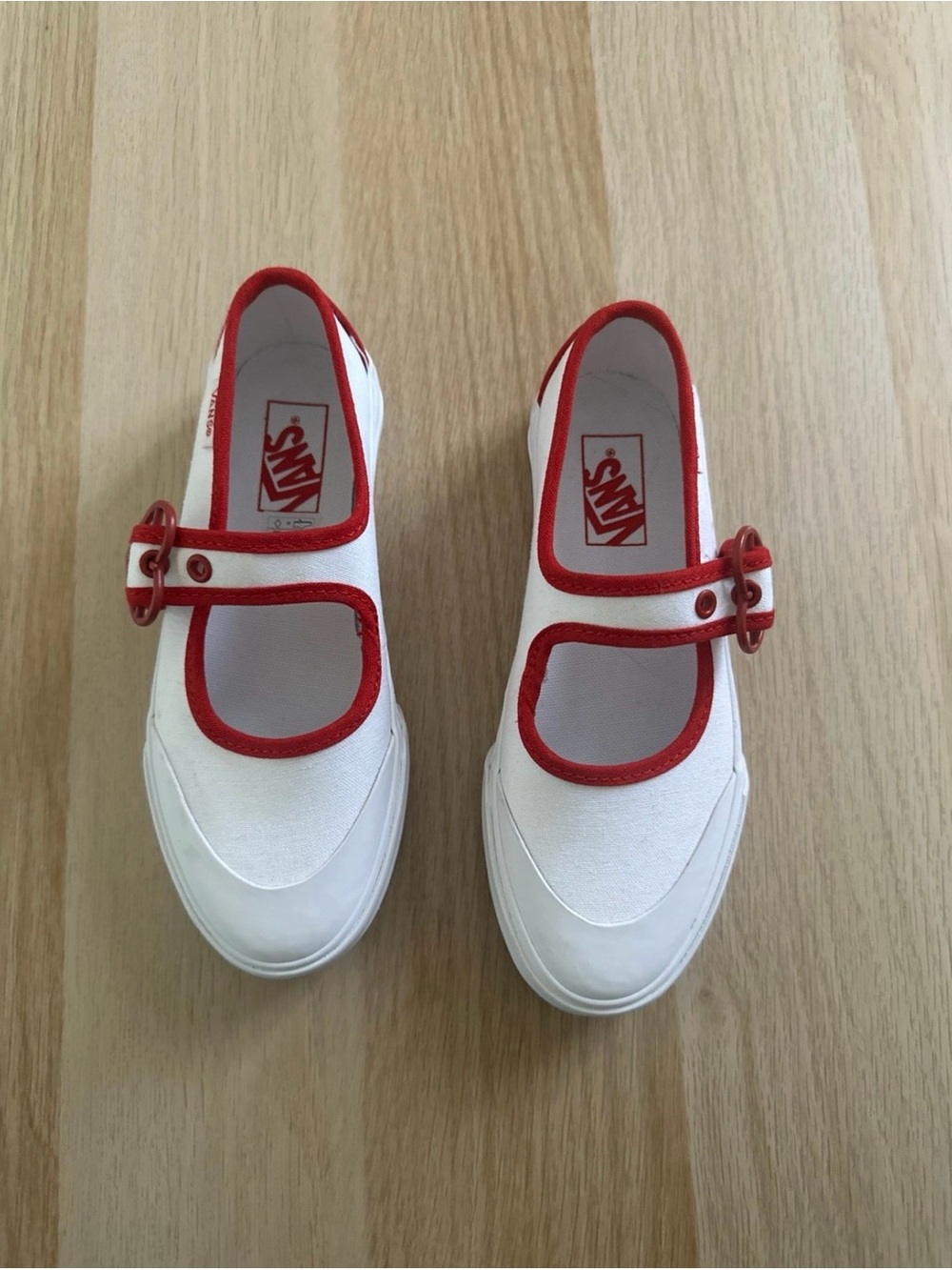 Vans Kids White Canvas Mary Jane Sneakers
